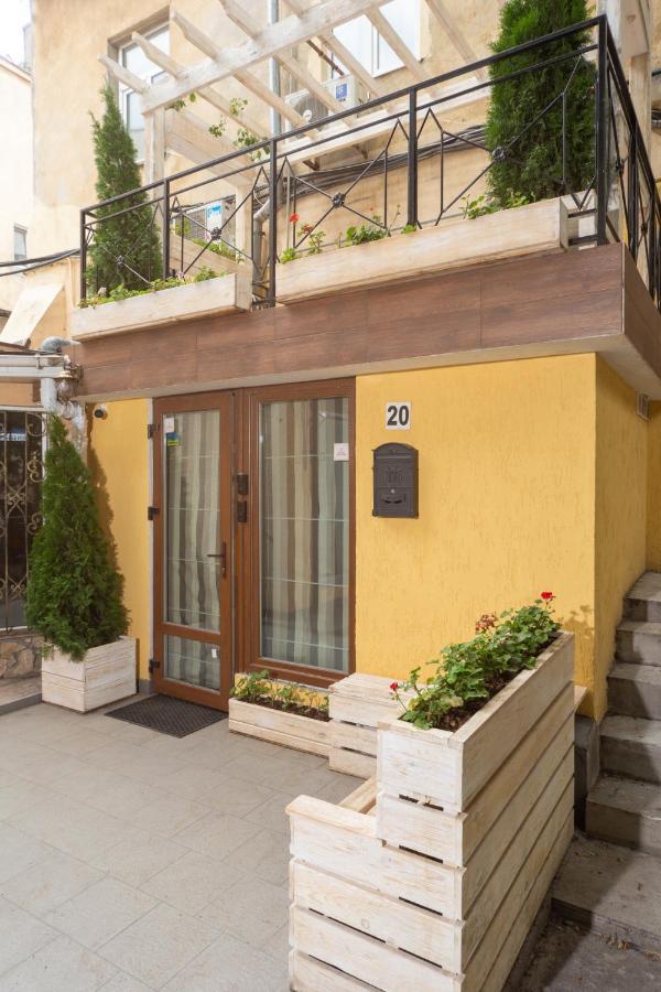 Трирівневий Лофт Із Спальнею-Укриттям Self Check-In 247 Odessa Buitenkant foto
